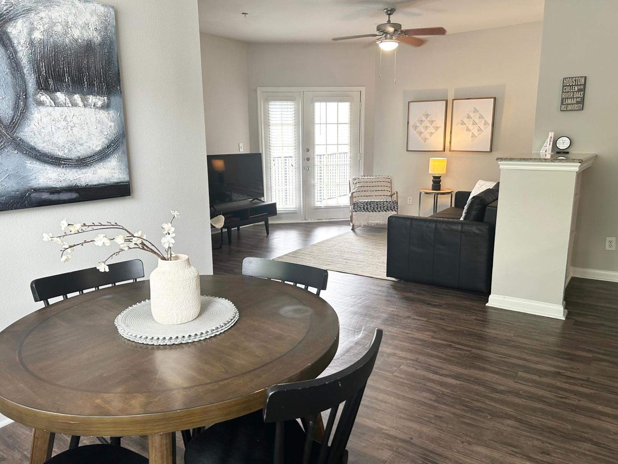 Hidden Gem At Med Center 2Br & 2Ba Apartment Houston Extérieur photo